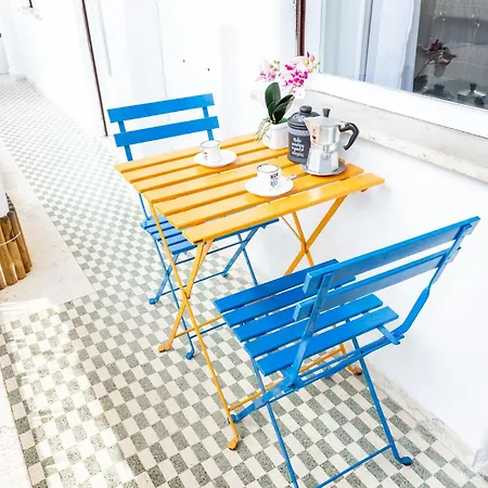 Tweety Furio Camillo Apartment